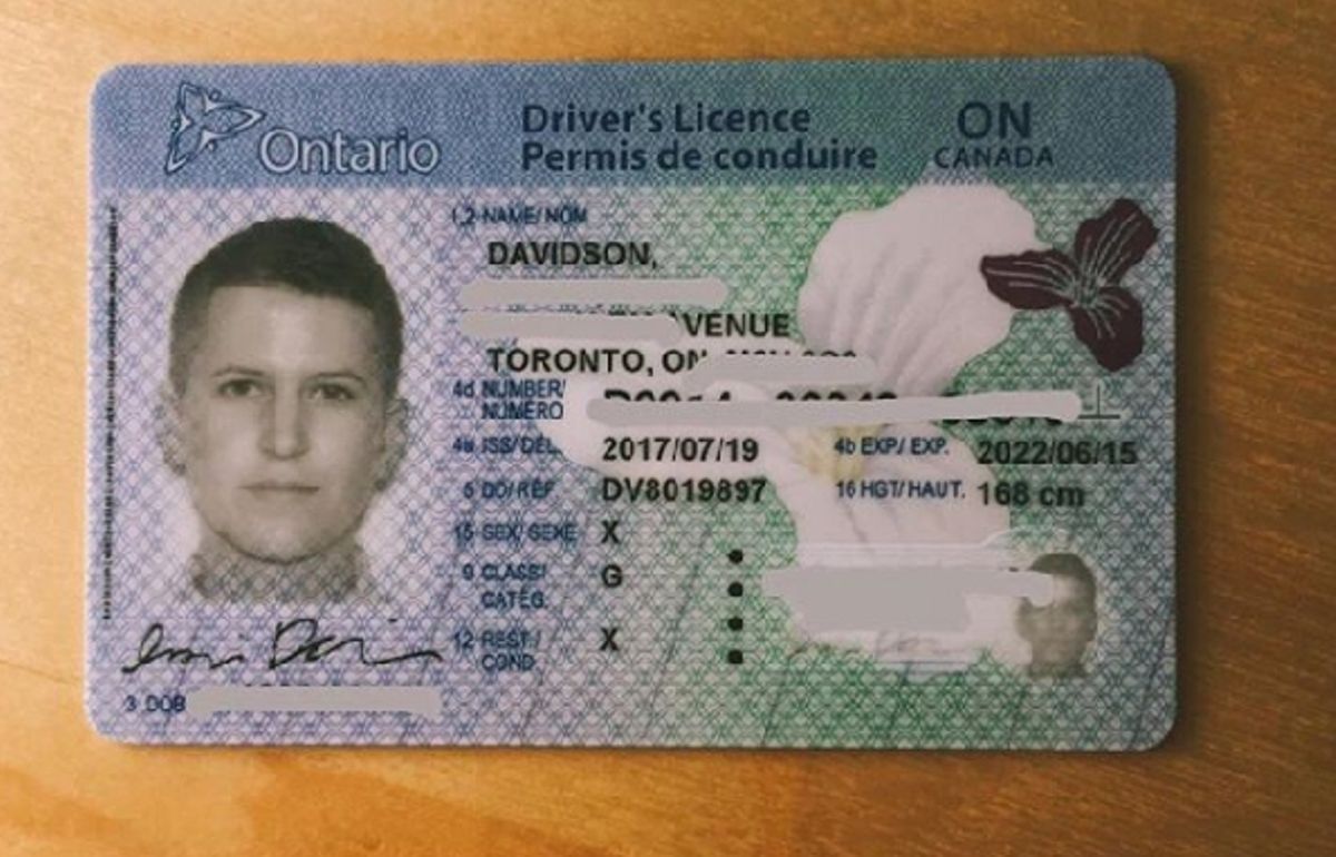 Buy-Ontario-Driver-License-and-ID-Cards.jpeg